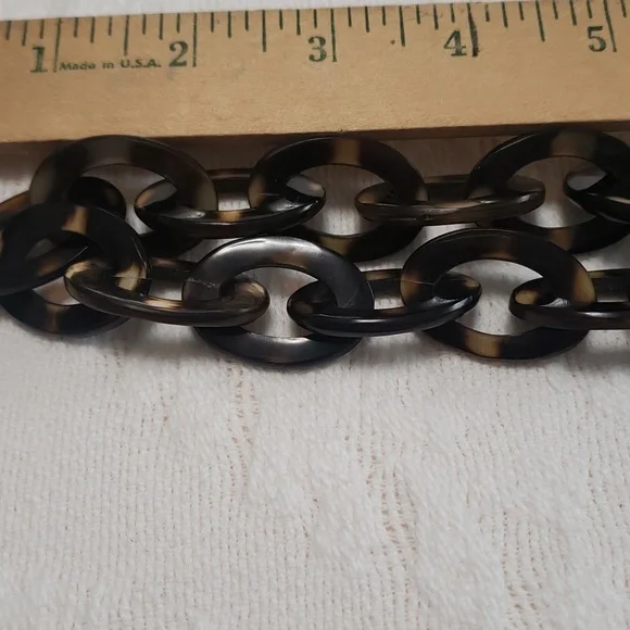 NEST Spotted Horn Link Necklace - Picture 11 of 11